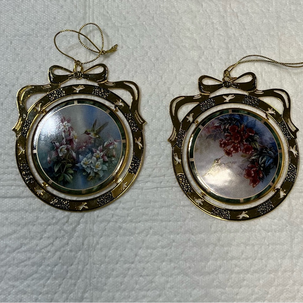The Lena Liu”Calliope Hummingbird and The Allen’s Hummingbird Bradford Edition .